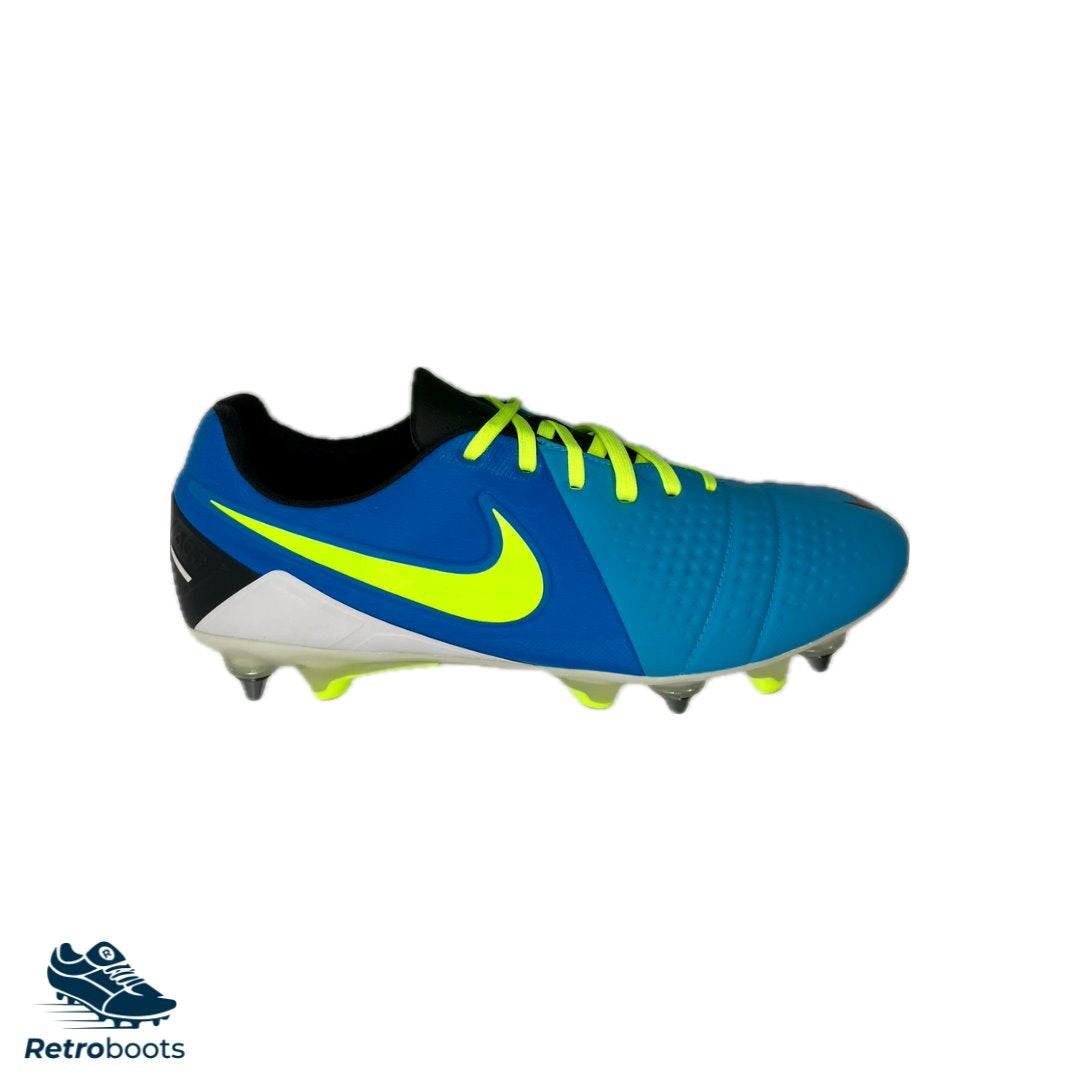 Nike CTR360 Maestri III